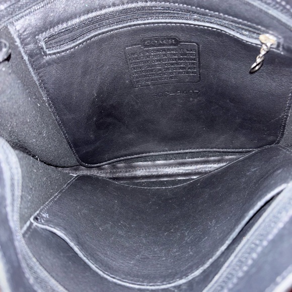 Coach Vintage Black Leather Shoulder Bag - Picture 10 of 11